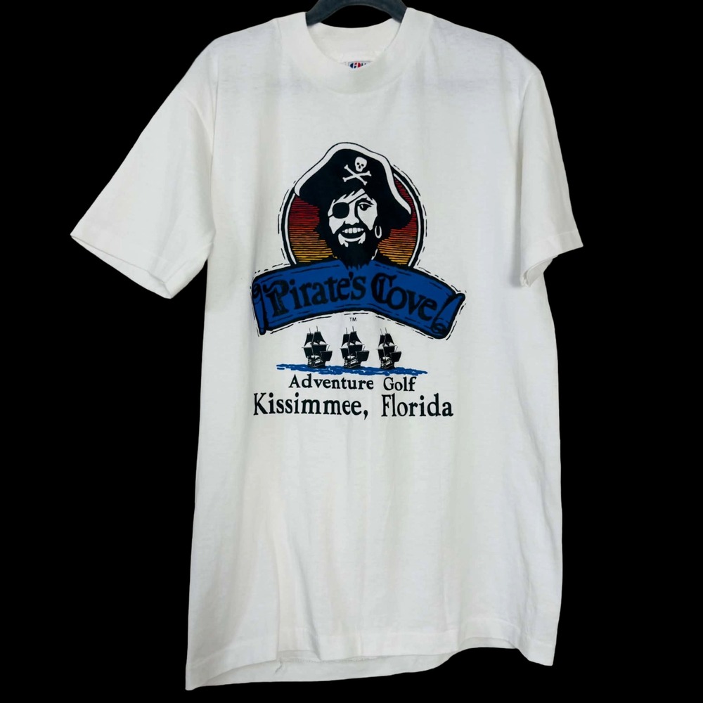 Vintage Hanes Pirate's Cove Small White Graphic T Shirt Kissimmee Florida USA